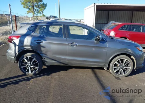 2018 Nissan Rogue Sport Sl z USA, uszkodzony, nr VIN JN1BJ1CP2JW102695